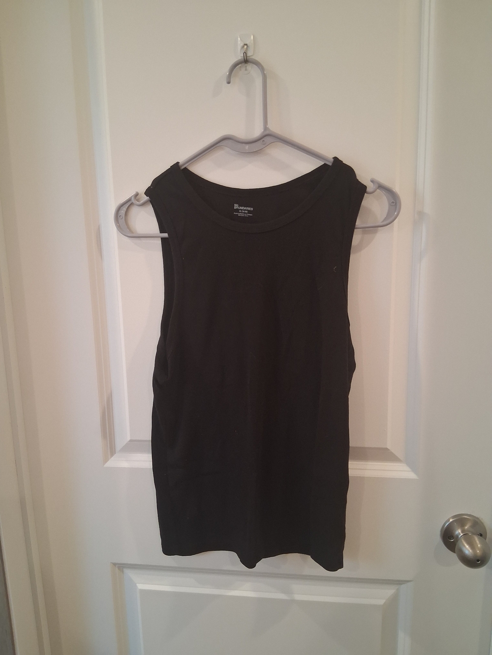 No Boundaries Black Ribbed Crewneck Tank Size XL (16-18)